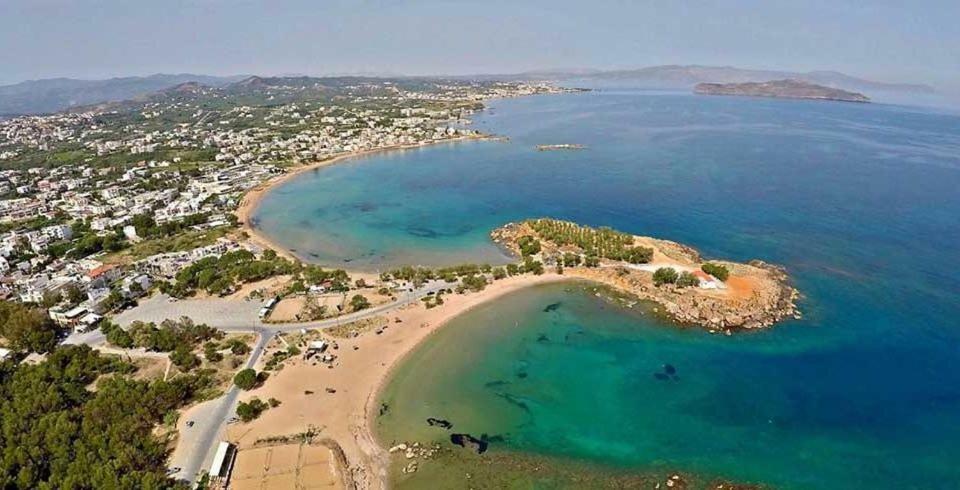 Villa Oasis Galatás Exteriér fotografie