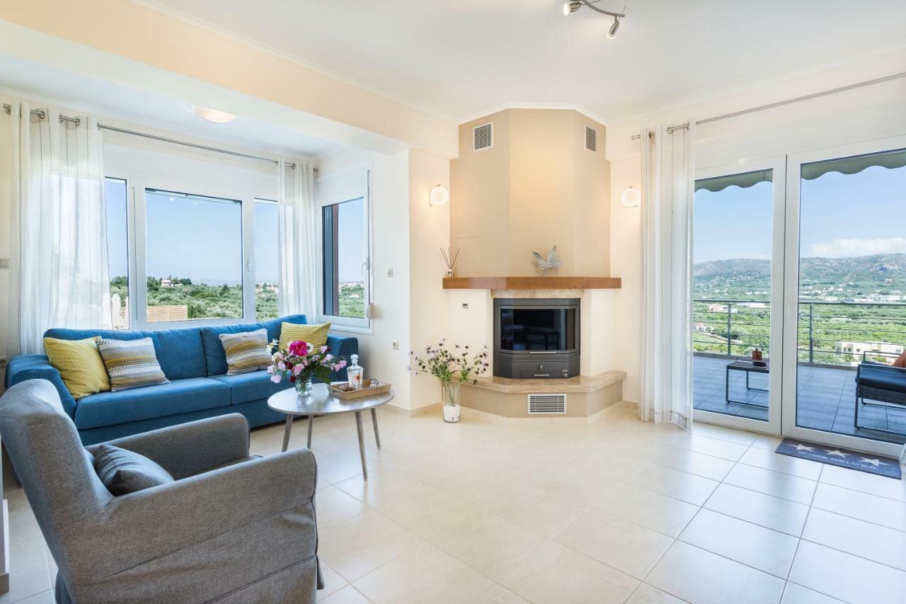 Villa Oasis Galatás Exteriér fotografie