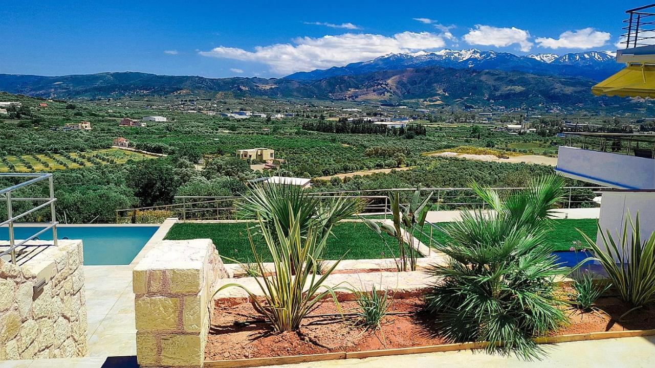Villa Oasis Galatás Exteriér fotografie